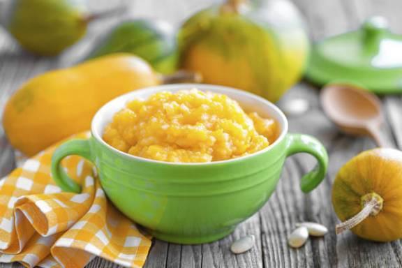 蜜瓜辅食能抓着吃吗视频,宝宝抓握新体验，轻松过渡辅食阶段