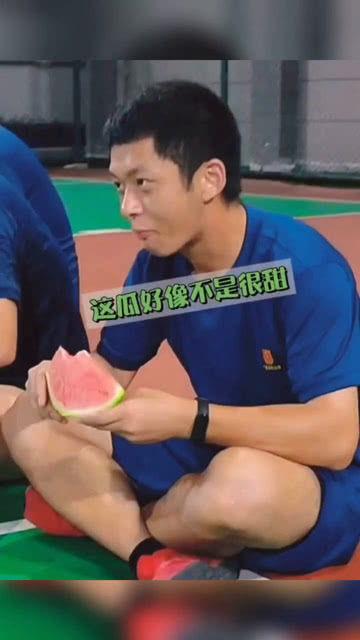 吃瓜遇见情侣视频下载