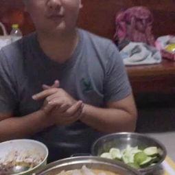 泰国三个人吃瓜视频大全,趣味视频大盘点