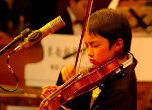 小提琴老师吃瓜视频大全