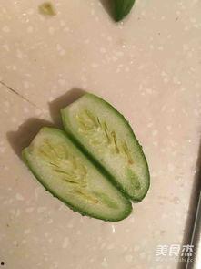 如何吃无籽瓜好吃视频,视频教你轻松吃出鲜甜口感