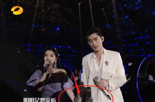 吃瓜观众唱歌视频大全集,欢乐集结号！