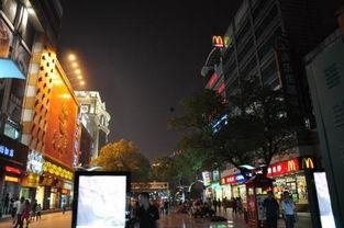 江阴步行街吃瓜视频